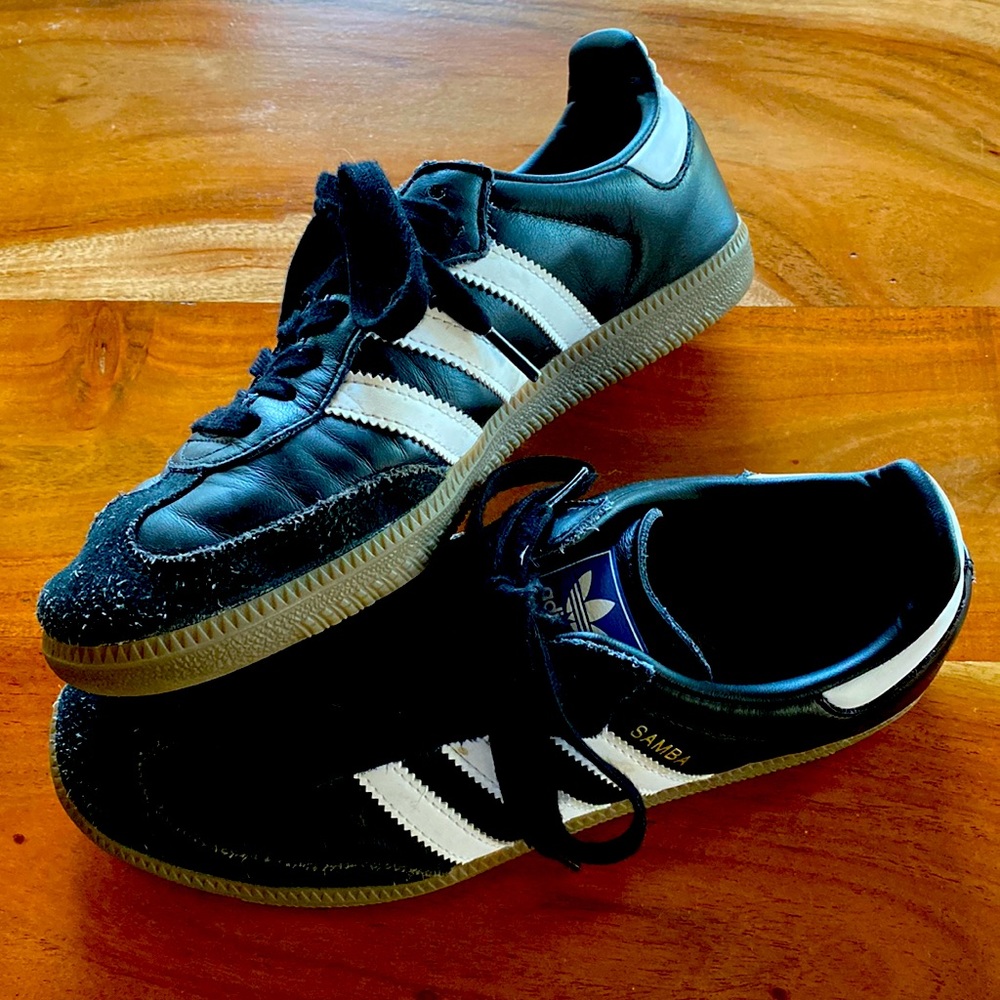 Classic Adidas Sambas Sz 7 men’s
